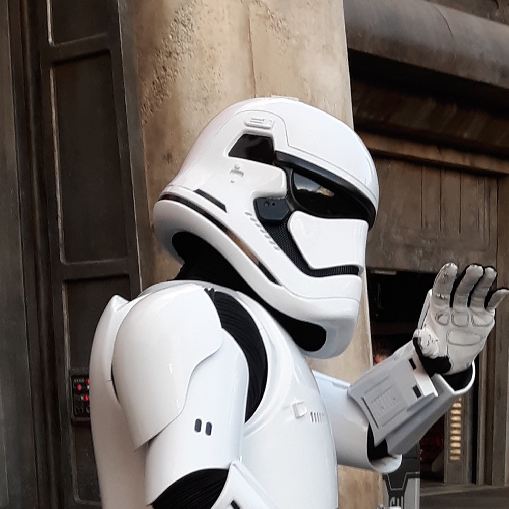 Meet your Posher, tvgalaxysights